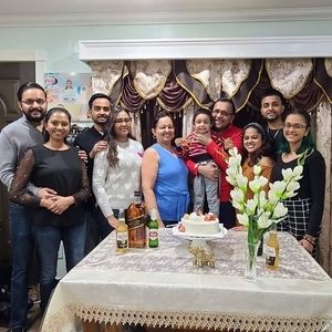 Meet your Posher, Surujdai